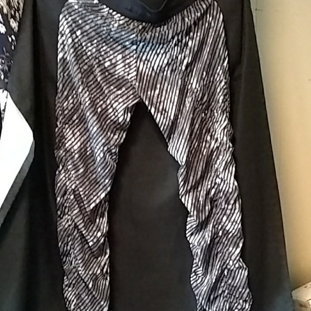 *Kyodan* Grey and Black Size Small - Picture 3 of 4